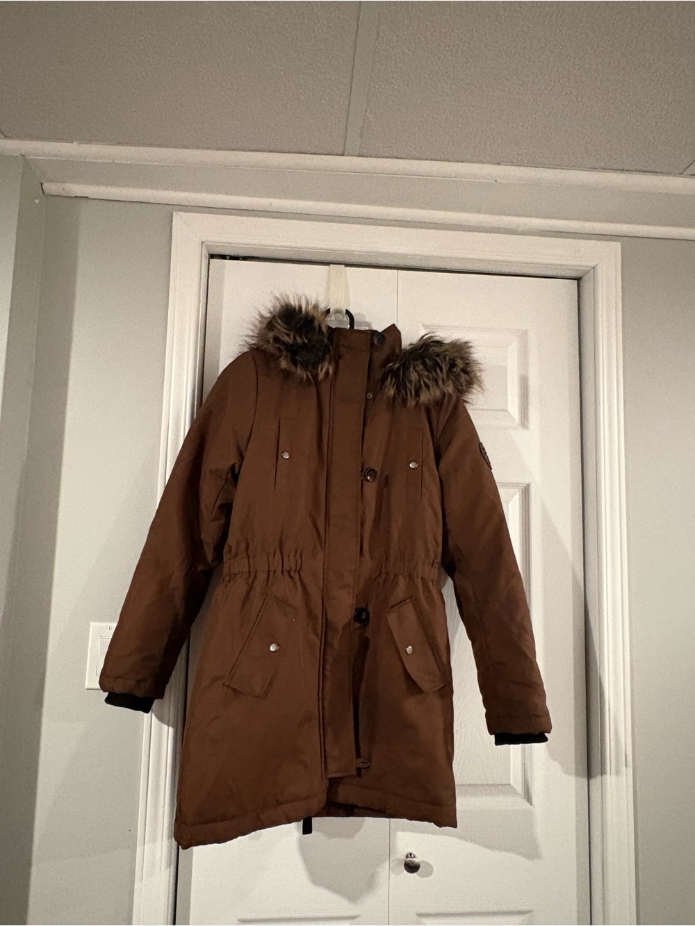 Womens Brown Faux-Fur Trim Parka Jacket